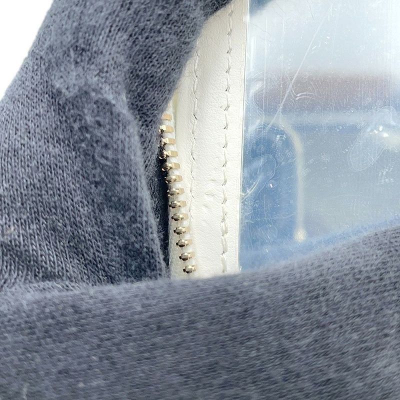 シャネル チェーンショルダーバッグ バニティ ココマーク マトラッセ トランプ キャビアスキン AP3079 白