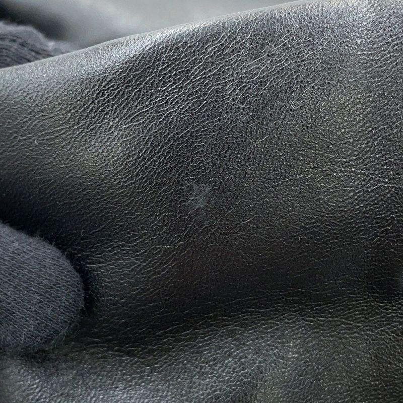 ロエベ ショルダーバッグ パファー フラメンコクラッチ レザー A411FC1X67 LOEWE 2wayクラッチバッグ 黒