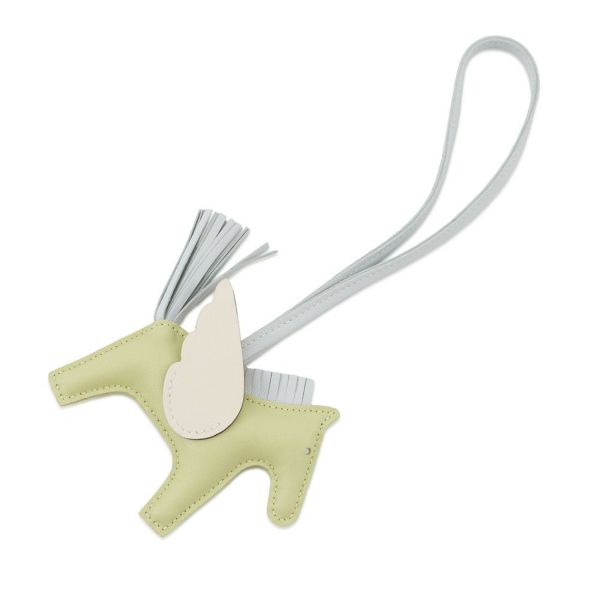 エルメス バッグチャーム ロデオPM ペガサス ジョーヌブルジョン/ブルーブリュム/ナタ ラムスキン Z刻印