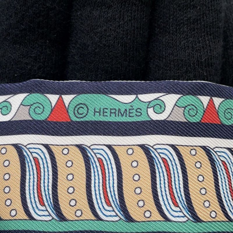 エルメス スカーフ ツイリー ハーネスの薔薇窓 Harnais en Rosace HERMES シルクツイル 2022秋冬