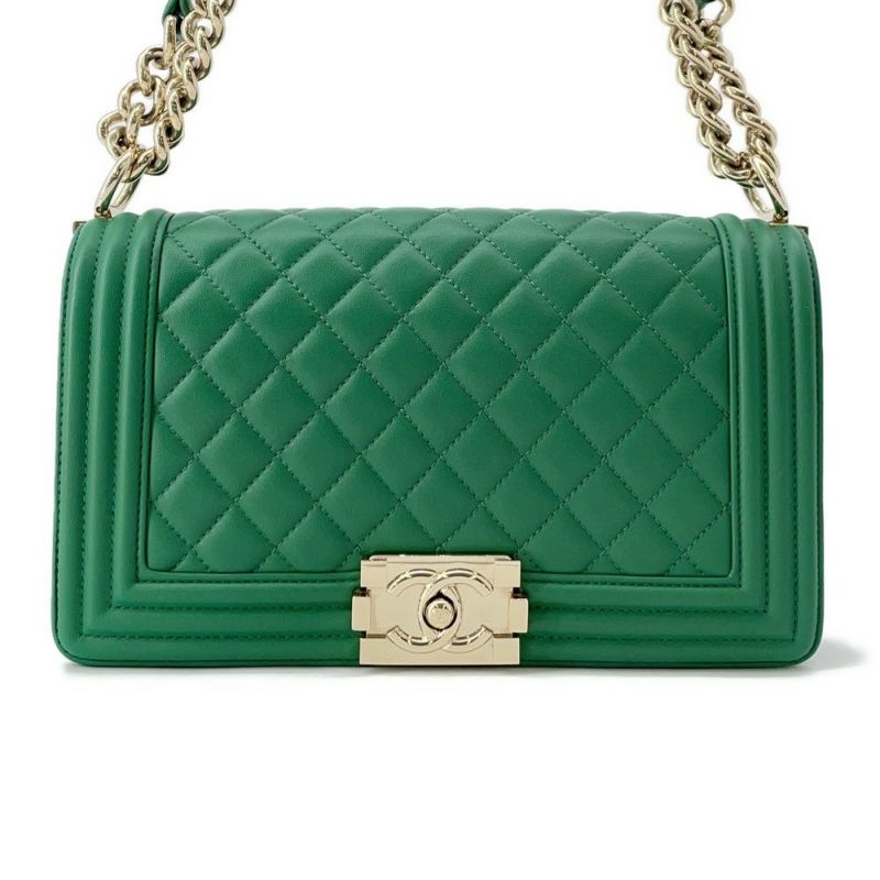 シャネル チェーンショルダーバッグ ボーイシャネル ラムスキン A67086 CHANEL バッグ