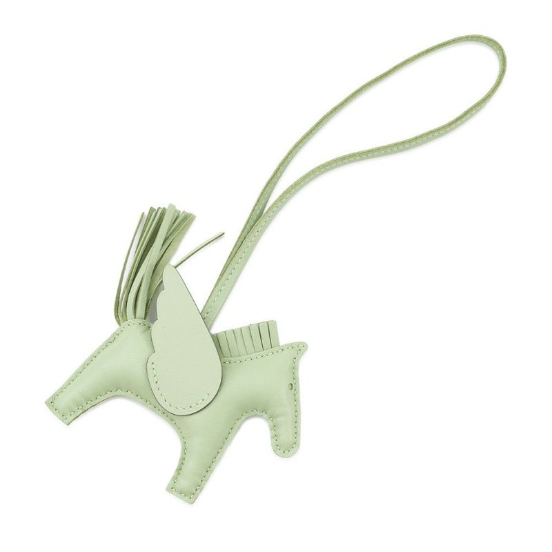 エルメス バッグチャーム ロデオPM ペガサス ヴェールクリケット ラムスキン B刻印