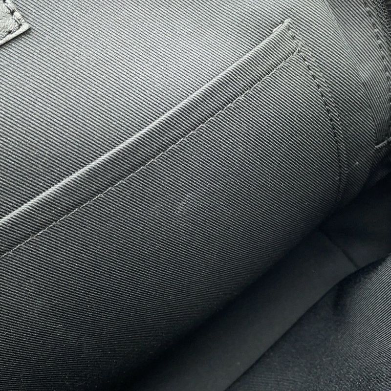 ルイヴィトン ボディバッグ モノグラム・シャドウ レーサー・スリングバッグ M46107 LOUIS VUITTON 黒 ブラック