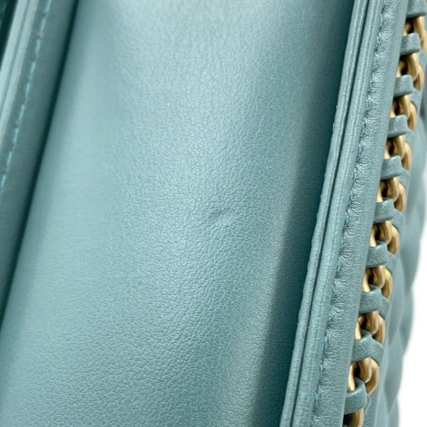 シャネル チェーンショルダーバッグ ボーイシャネル マトラッセ ココマーク トップハンドル A94805 CHANEL