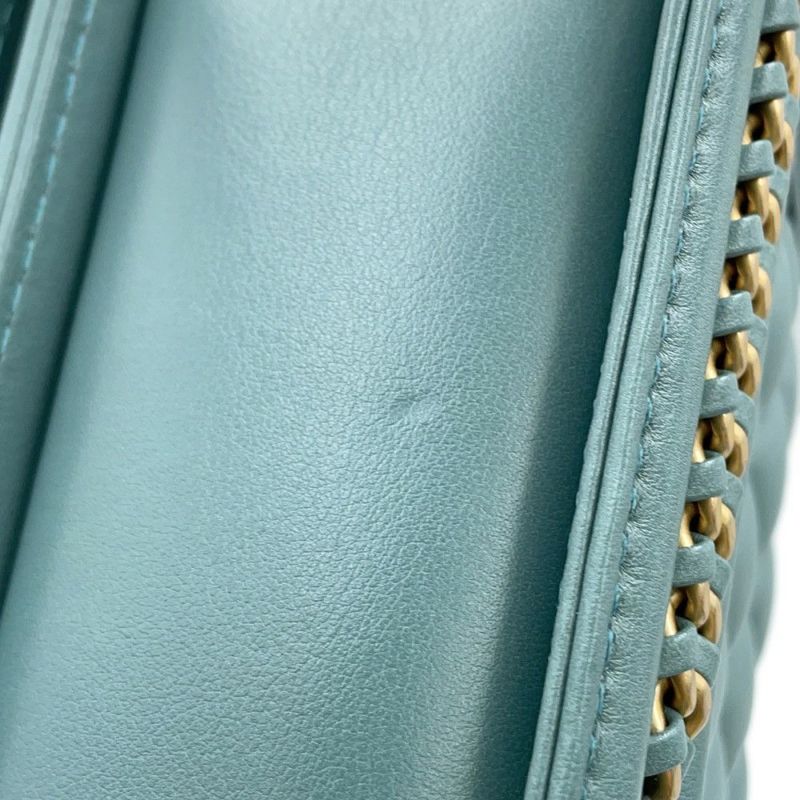 シャネル チェーンショルダーバッグ ボーイシャネル マトラッセ ココマーク トップハンドル A94805 CHANEL