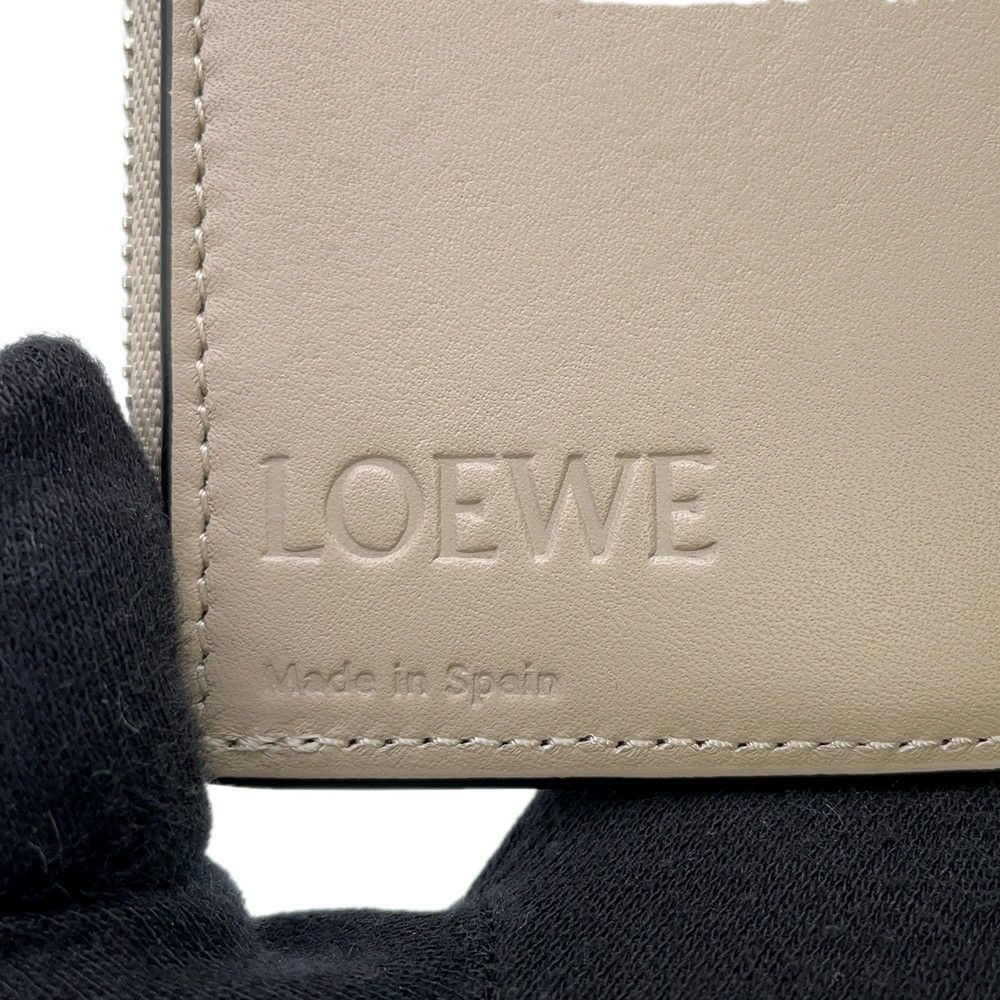 ロエベ 三つ折り財布 バーティカル ウォレット スモール カーフレザー C660S86X01 LOEWE 財布