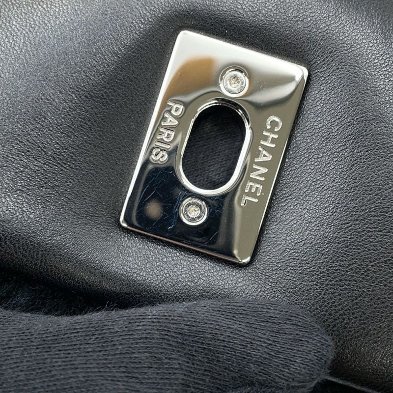 シャネル チェーンショルダーバッグ マトラッセ ココマーク ムートン ラムスキン A92592 CHANEL 黒