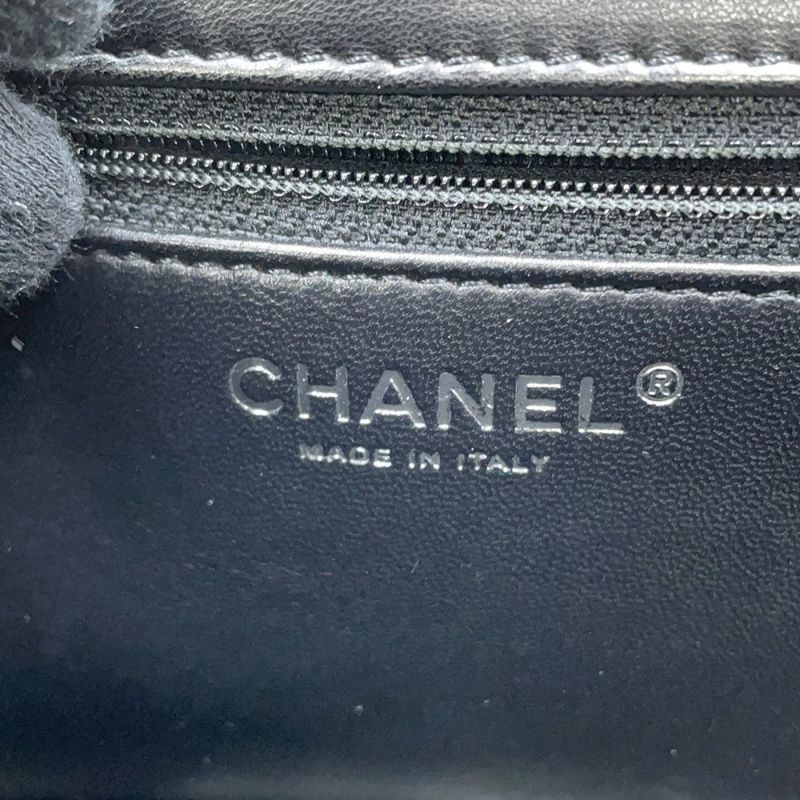 シャネル チェーンショルダーバッグ マトラッセ ココマーク ムートン ラムスキン A92592 CHANEL 黒