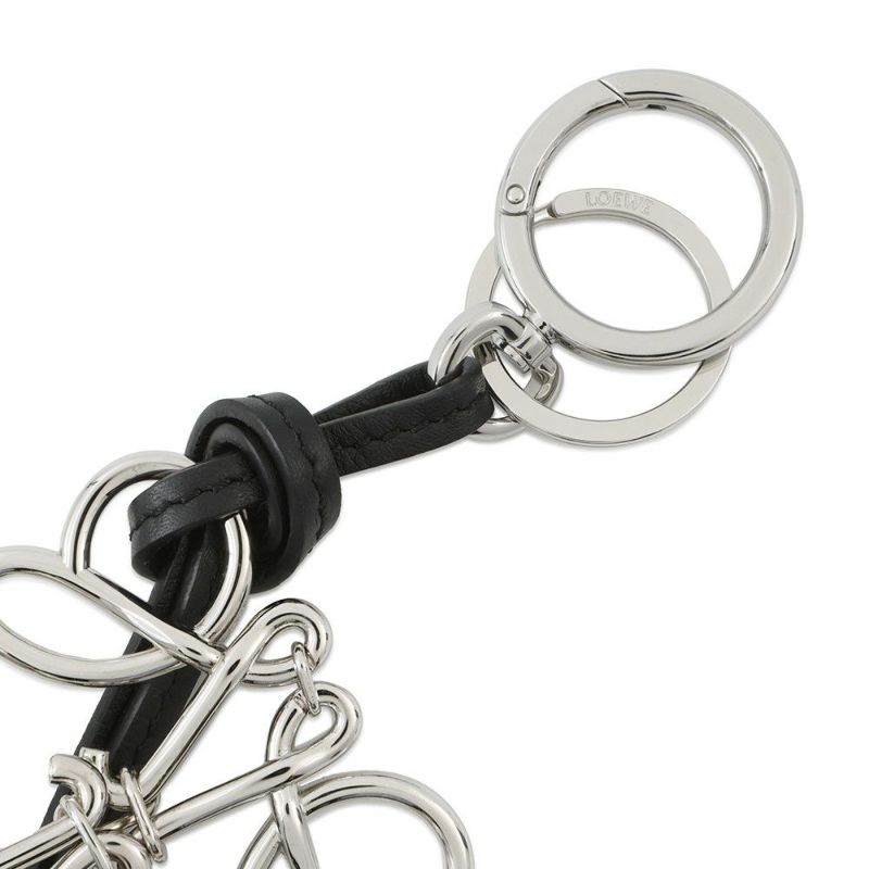 ロエベ バッグチャーム アナグラム レザー C821232X02 LOEWE 黒