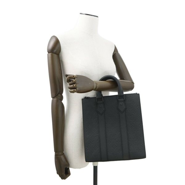 ルイヴィトン ハンドバッグ モノグラム・トリヨン サックプラ・クロス