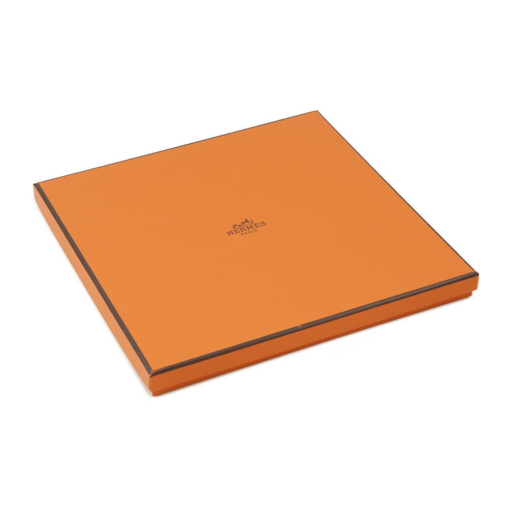 エルメス スカーフ カレ90 草上のカレ Un Carre sur l'Herbe HERMES シルク 2025春夏