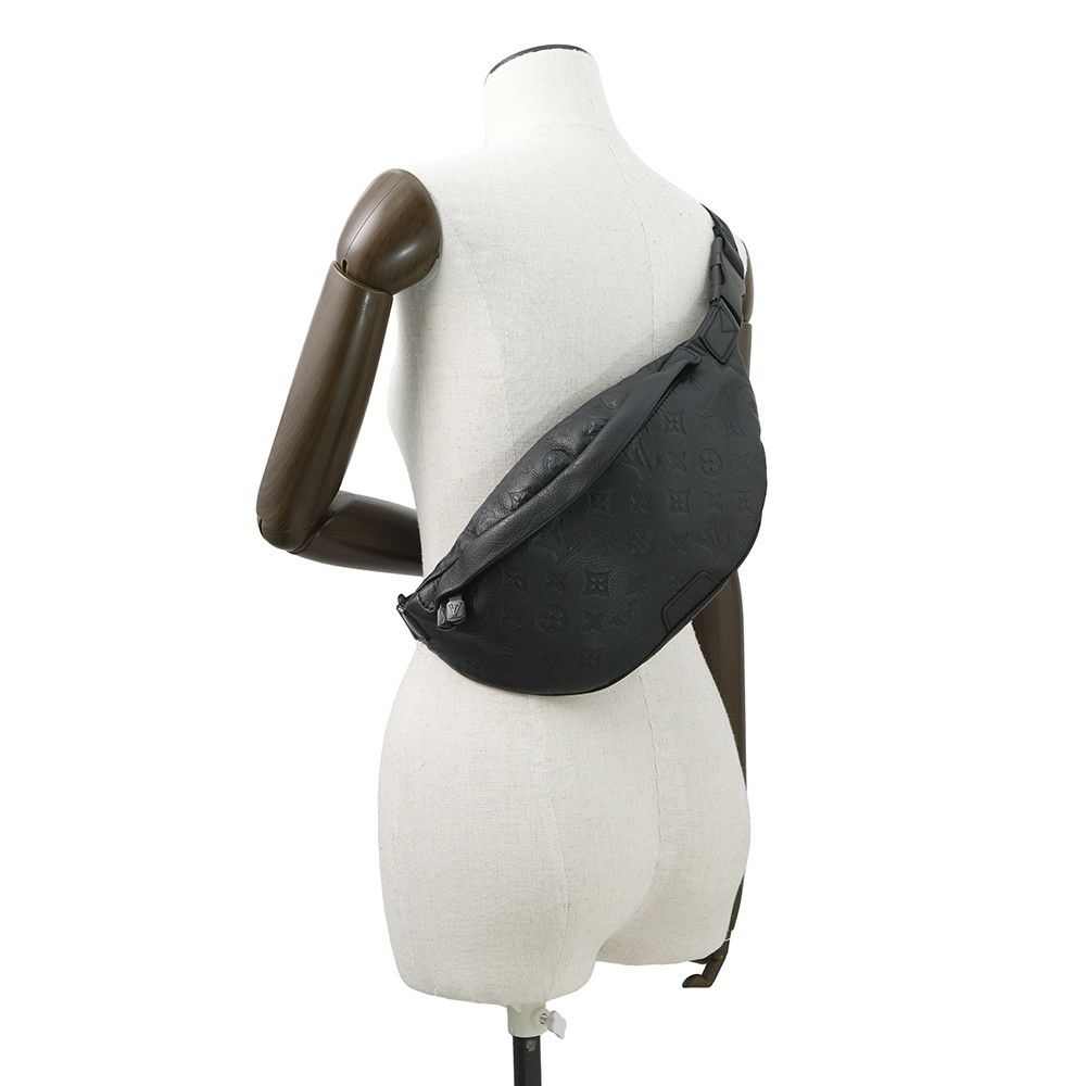 ルイヴィトン ボディバッグ モノグラム・シャドウ ディスカバリー・バムバッグPM M46036 ウエストバッグ 黒 ブラック