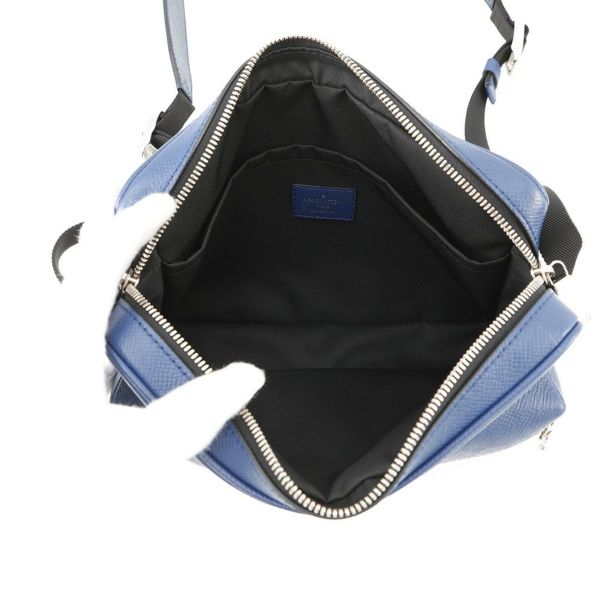 ルイヴィトン ショルダーバッグ モノグラム タイガ アウトドア・メッセンジャーPM M30242 LOUIS VUITTON タイガラマ