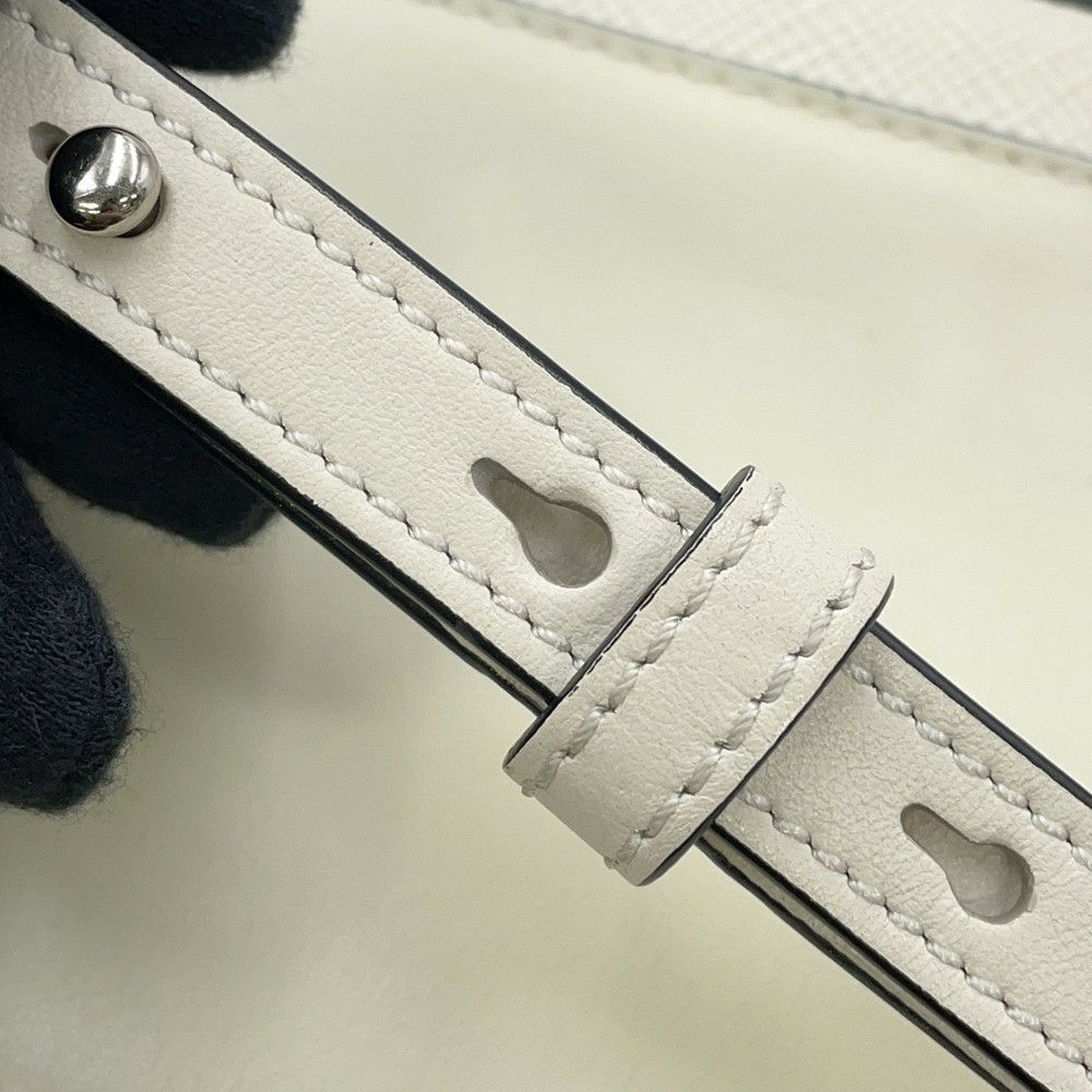 プラダ ショルダーバッグ アイデンティティ サフィアーノレザー 1BD249 PRADA 白