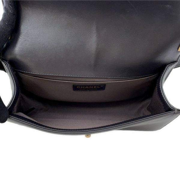 シャネル チェーンショルダーバッグ ココマーク ボーイシャネル A67086 CHANEL