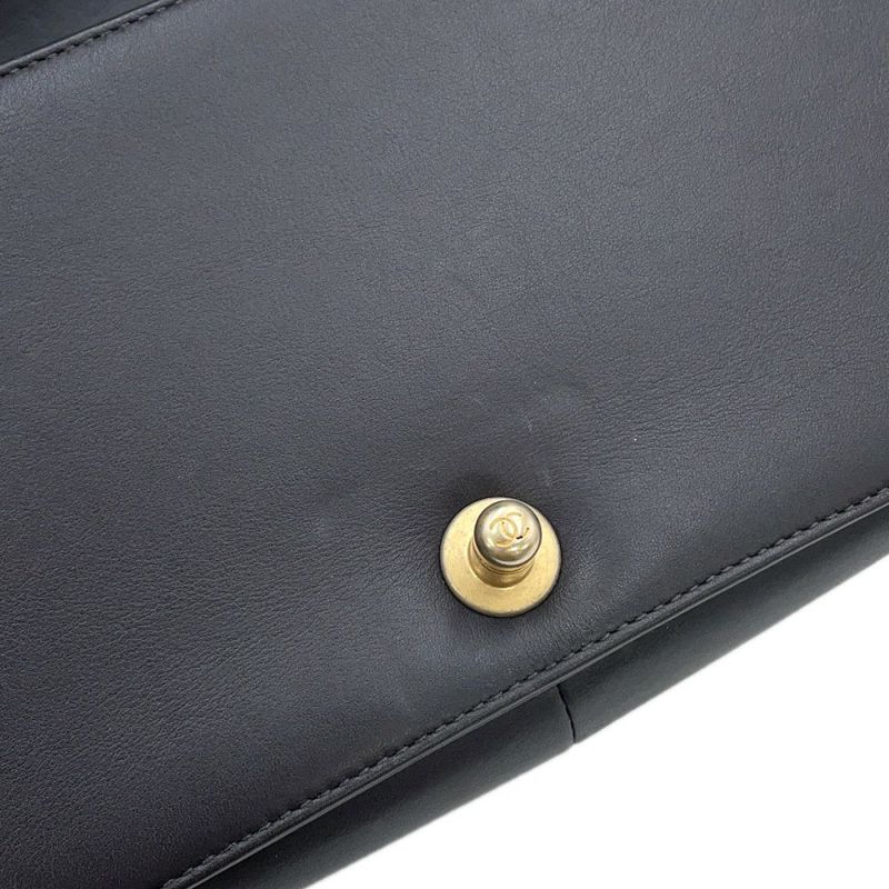 シャネル チェーンショルダーバッグ ココマーク ボーイシャネル A67086 CHANEL