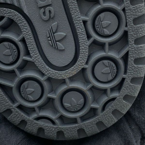 プラダ スニーカー Re-Nylonプラダ×adidas フォーラムハイカット メンズサイズ7 1/2 2TG193 PRADA 黒