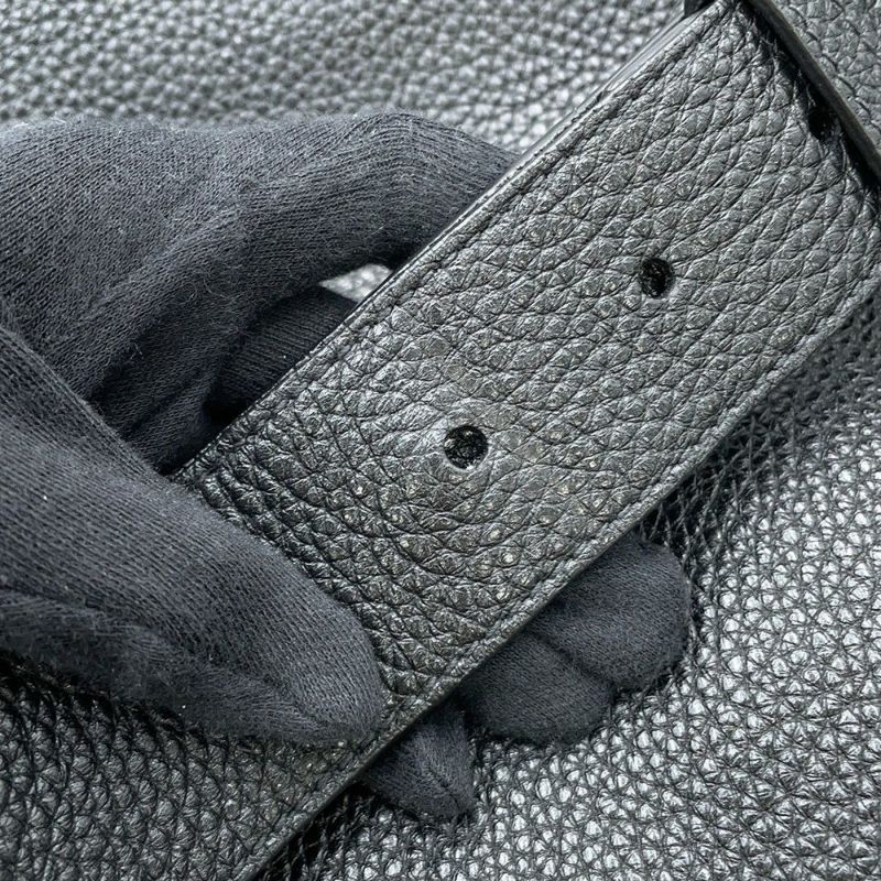 プラダ ショルダーバッグ トライアングルバッグ レザー 2VY007 PRADA 黒