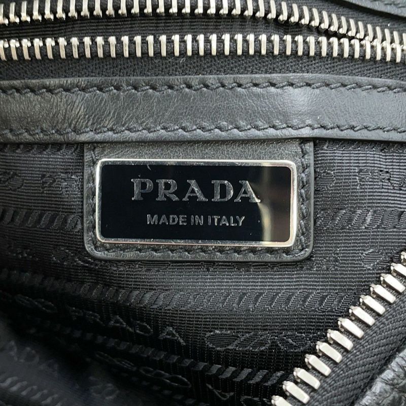 プラダ ショルダーバッグ トライアングルバッグ レザー 2VY007 PRADA 黒