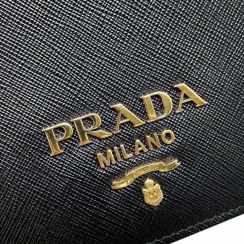 プラダ チェーンショルダーバッグ サフィアーノ レザー PRADA バッグ 黒 アウトレット品