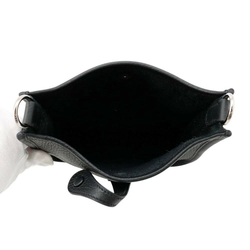 エルメス ショルダーバッグ エブリンTPM アマゾン 111cm ブラック/シルバー金具 トリヨンクレマンス K刻印 HERMES Evelyne 黒