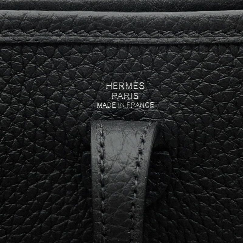 エルメス ショルダーバッグ エブリンTPM アマゾン 111cm ブラック/シルバー金具 トリヨンクレマンス K刻印 HERMES Evelyne 黒