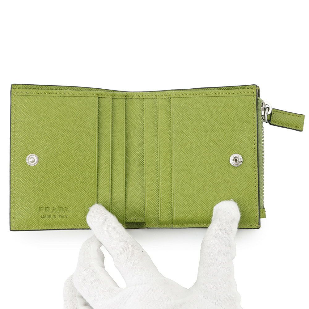 プラダ 二つ折り財布 サフィアーノ トライアングルロゴ 2ML049 PRADA 日本限定カラー