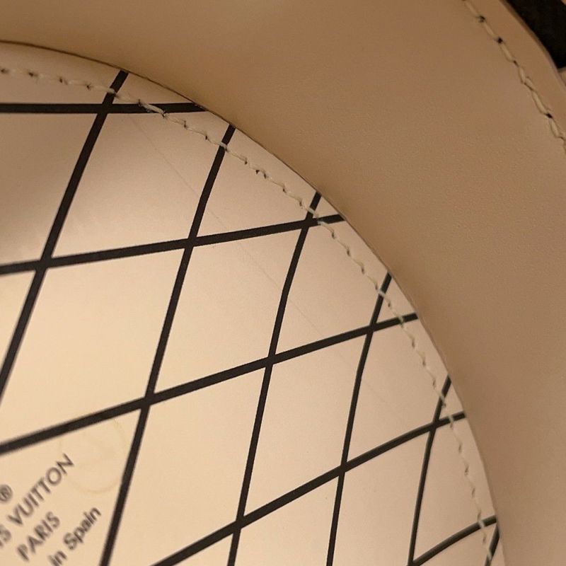 ルイヴィトン ショルダーバッグ モノグラム・リバース ミニ・ボワット・シャポー M68276 LOUIS VUITTON 2way セール品