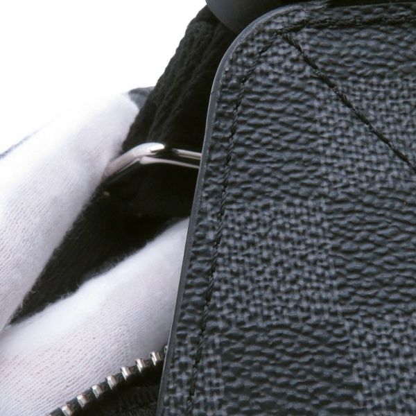 ルイヴィトン ボディバッグ ダミエ・グラフィット アヴェニュー・スリングバッグ N41719 LOUIS VUITTON 黒 ブラック