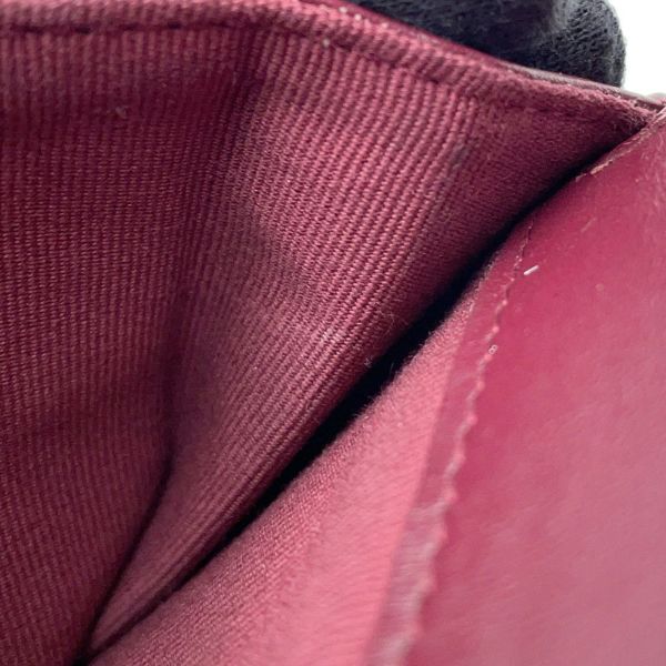 シャネル 二つ折り財布 ココマーク マトラッセ  コンパクトウォレット キャビアスキン AP4806