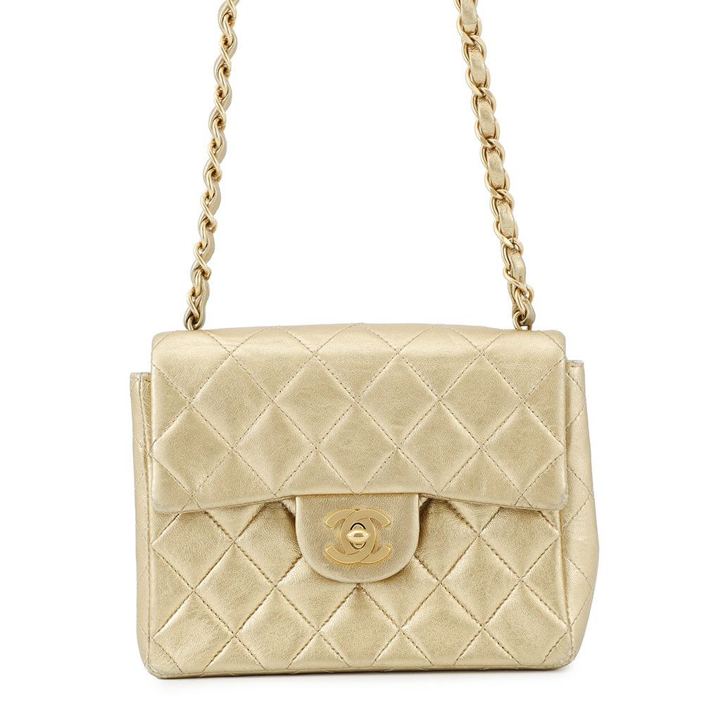 シャネル チェーンショルダーバッグ ミニ マトラッセ18 ココマーク ラムスキン CHANEL A35200