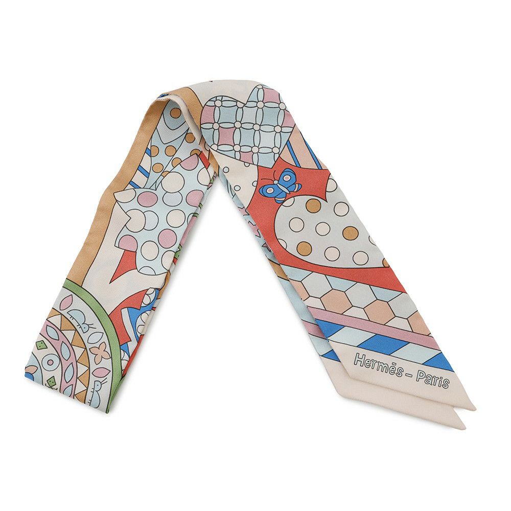 エルメス スカーフ ツイリー 森のささやき Les Murmures de la Foret HERMES シルクツイル 2023春夏