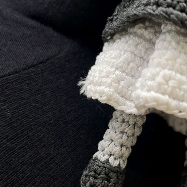 ミュウミュウ バッグチャーム テクニカルヤーントリック 5TT260 Miu Miu チャーム