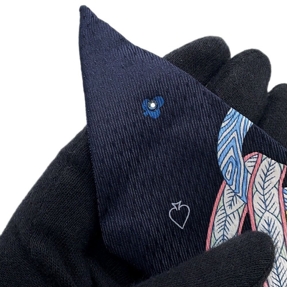 エルメス スカーフ ツイリー ビジュー ピケ ハートのクイーン Dame de Coeur HERMES シルクツイル 2022年秋冬 黒