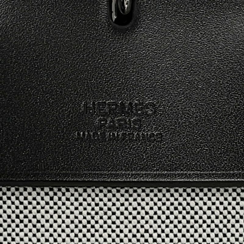 エールバッグ ジップ 50 ルトゥルネ キャビン エクリュ/ブルーゼリージュ/ブラック/シルバー金具 トワルミリタリー/ヴァッシュハンター