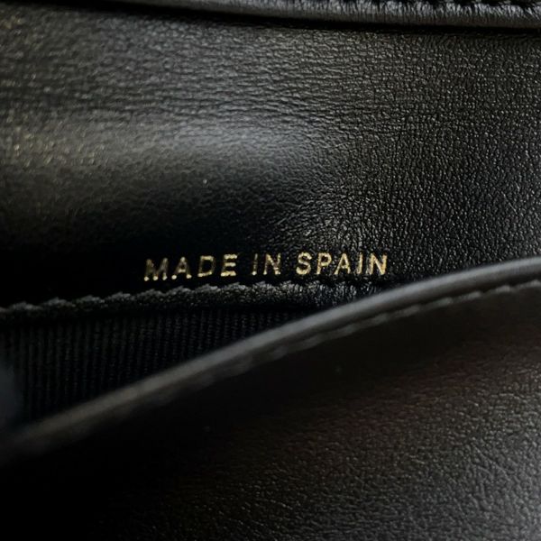 シャネル 三つ折り財布 マトラッセ ココマーク スモール ウォレット ラインストーン キャビアスキン AP4815 CHANEL 黒