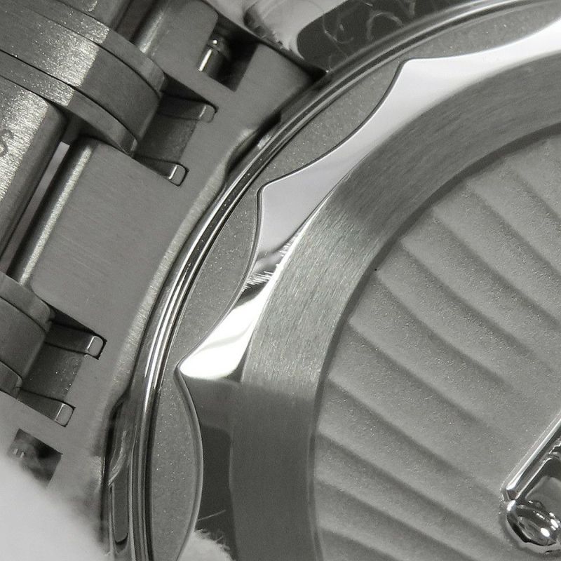 オメガ シーマスター ダイバー 300M Nektonエディション 210.30.42.20.01.002 OMEGA 腕時計 黒文字盤