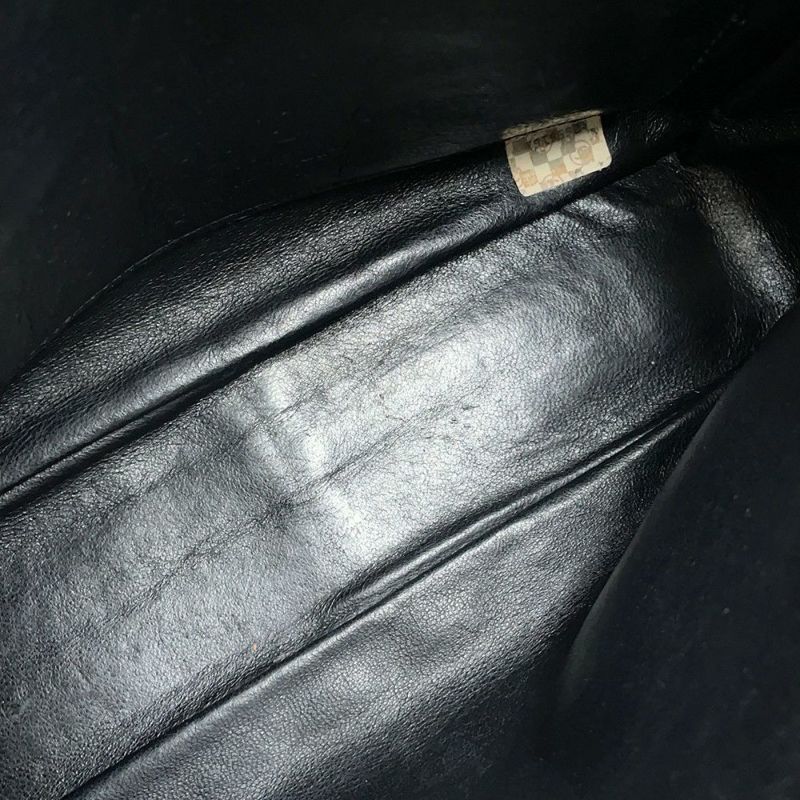 シャネル チェーンショルダーバッグ マドモアゼル ココマーク タッセルチャーム付き ラムスキン CHANEL 黒