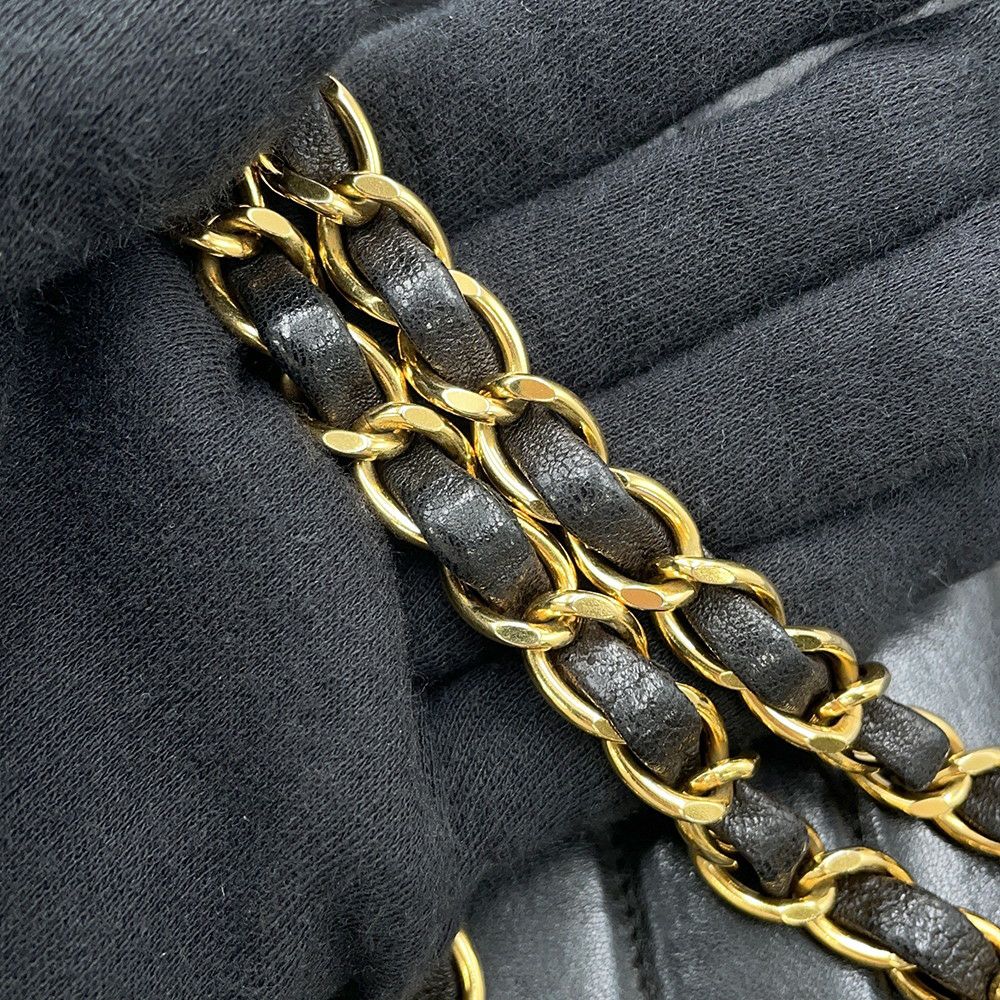 シャネル チェーンショルダーバッグ マドモアゼル ココマーク タッセルチャーム付き ラムスキン CHANEL 黒