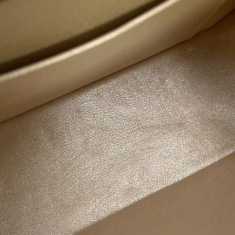 シャネル チェーンショルダーバッグ マトラッセ ココマーク ミニ エナメル AP3005 CHANEL 黒