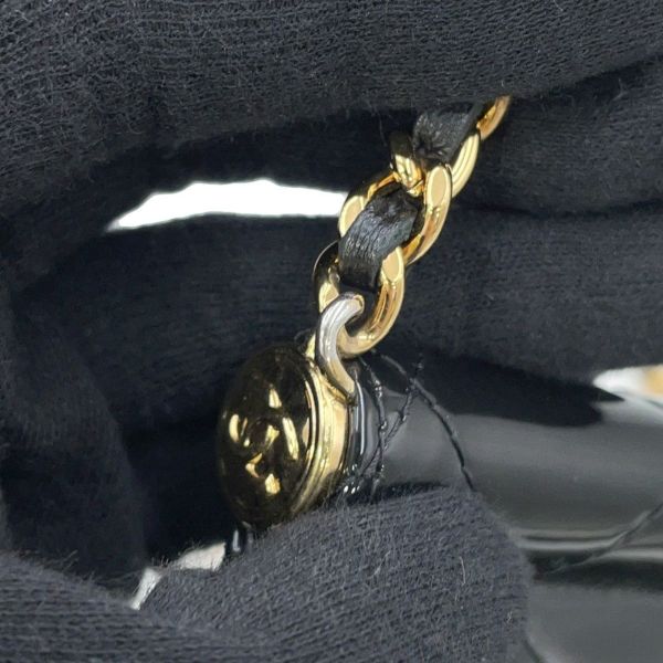 シャネル チェーンショルダーバッグ マトラッセ ココマーク ミニ エナメル AP3005 CHANEL 黒