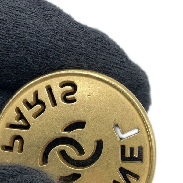 シャネル ハンドバッグ CHANEL 22 ミニ ココマーク シャイニーカーフレザー AS3980 CHANEL 2way 白