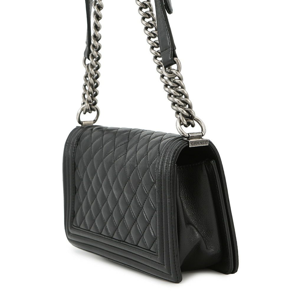 シャネル チェーンショルダーバッグ ココマーク マトラッセ ボーイシャネル レザー A67086 CHANEL 黒