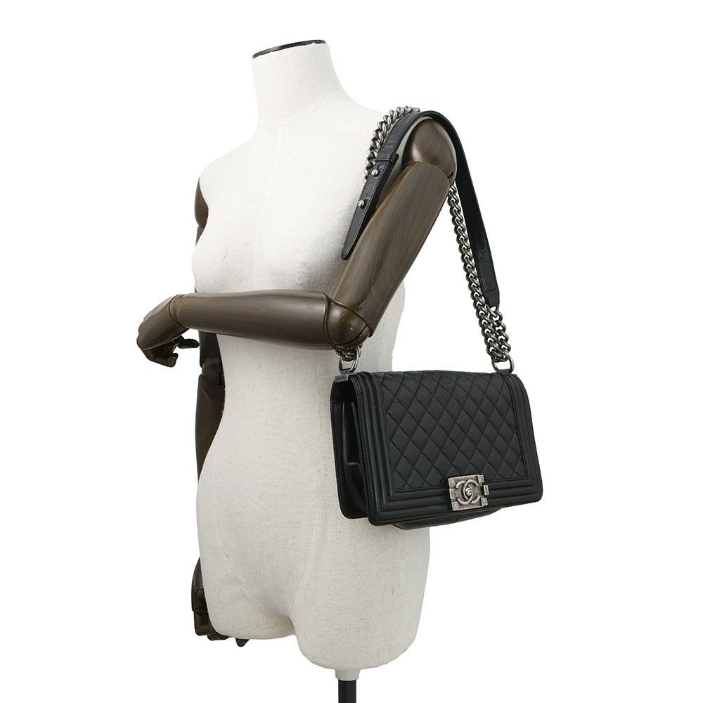 シャネル チェーンショルダーバッグ ココマーク マトラッセ ボーイシャネル レザー A67086 CHANEL 黒