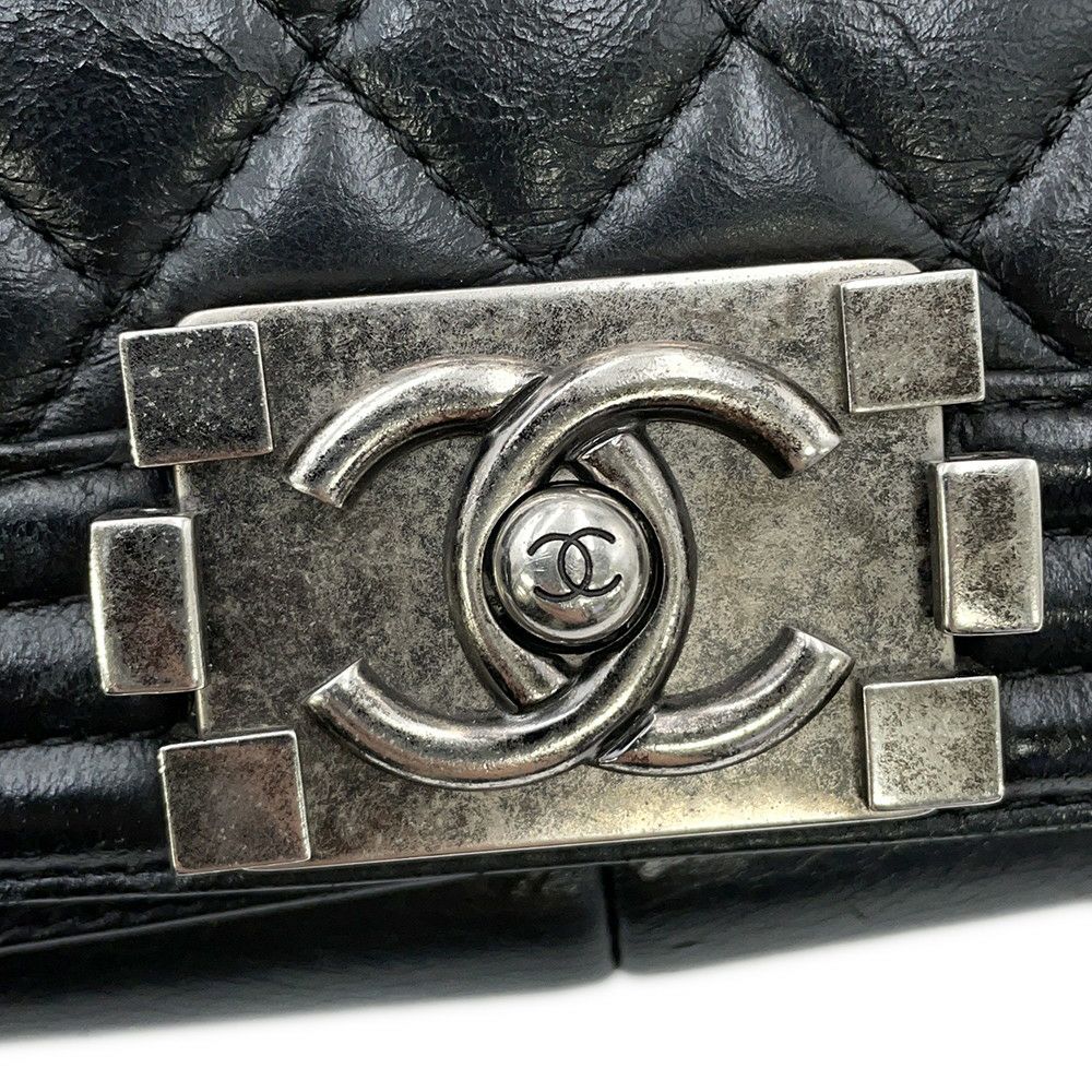 シャネル チェーンショルダーバッグ ココマーク マトラッセ ボーイシャネル レザー A67086 CHANEL 黒