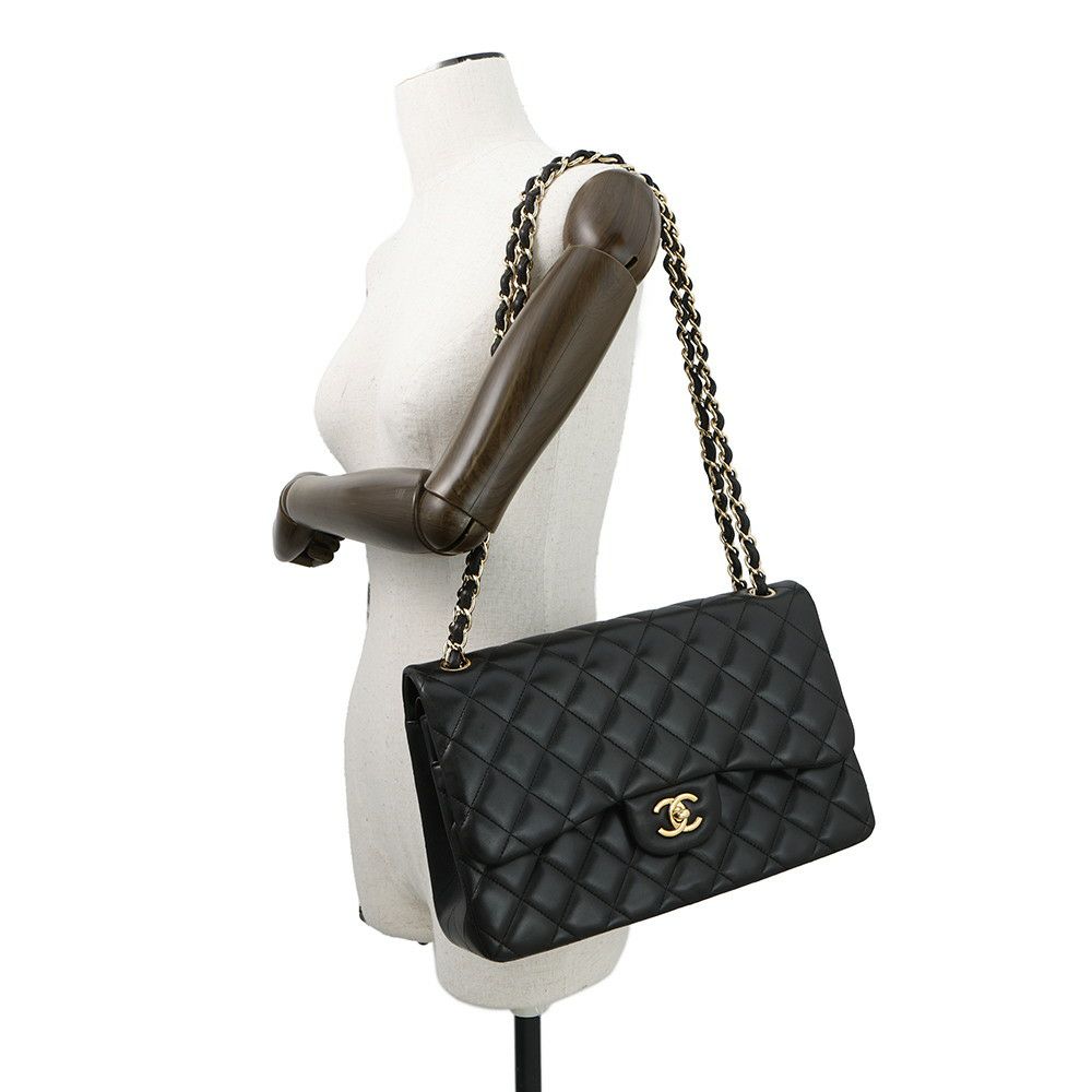 シャネル チェーンショルダーバッグ ココマーク マトラッセ30 ラムスキン A58600 CHANEL 黒