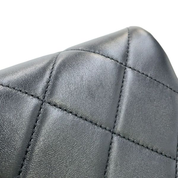シャネル チェーンショルダーバッグ マトラッセ ココマーク スモール フラップバッグ ラムスキン AS5174 CHANEL 黒