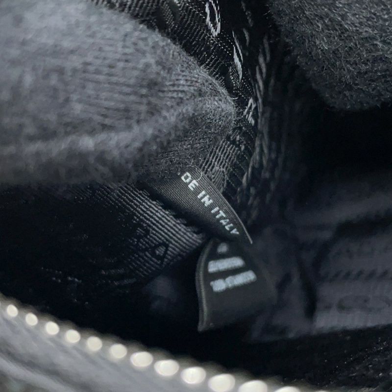 プラダ ショルダーバッグ Re-Edition 2005 Re-Nylon ナイロン 1BH204 PRADA 2wayバッグ 黒