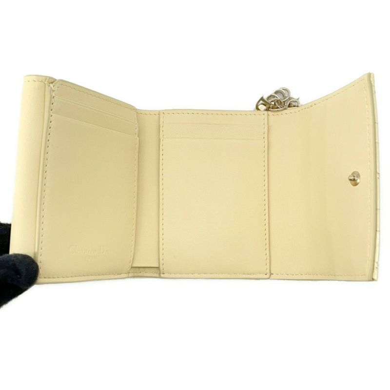 クリスチャン・ディオール 三つ折り財布 レディディオール ロータスウォレット カナージュ S0181OVRB
