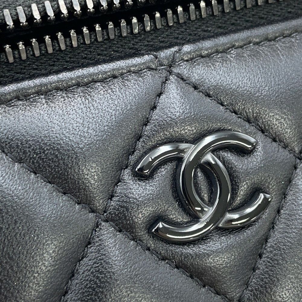 シャネル チェーンショルダーバッグ マトラッセ ココマーク ヴァニティケース ラムスキン AP2199 CHANEL 2way バニティ 黒